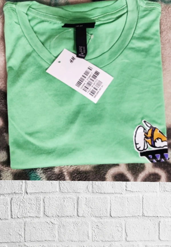 H&M Back printed T-shirts(Lakers)Tee - M, 🍏