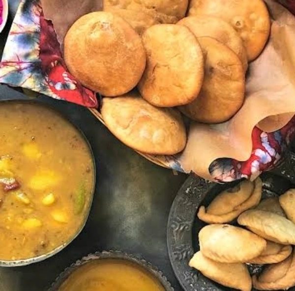 Aloo Kachori - Full Plate