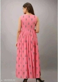 KGN Women Printed Anarkali Kurta - M