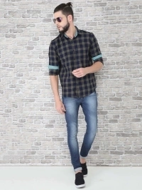 GUNIAA Men Checkered Casual Blue Shirt - 40
