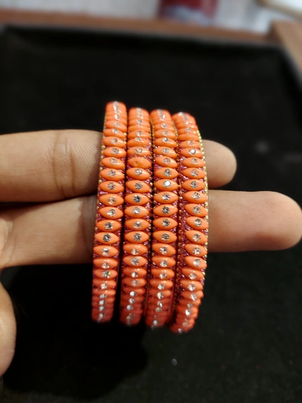 BANGLES 4PC - 2.4 2.6 2.8