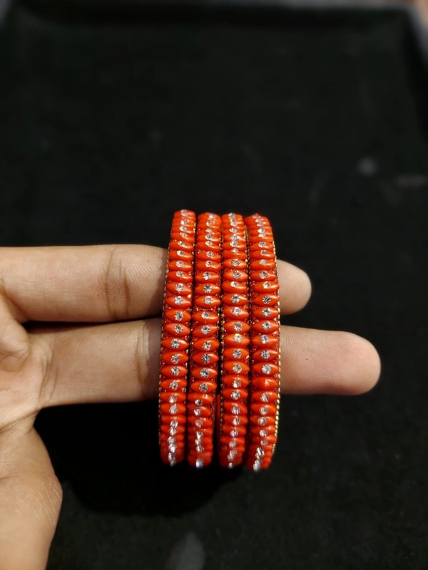 BANGLES 4PC - 2.4 2.6 2.8