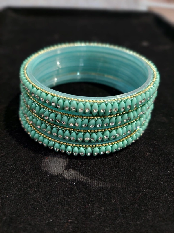 BANGLES 4PC - 2.4 2.6 2.8