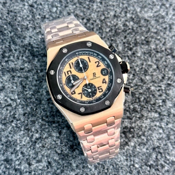 AUDEMARS PIGUET ROYAL OAK (Rosegold)