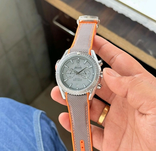 Omega Seamaster Watch Professional For Mens 
