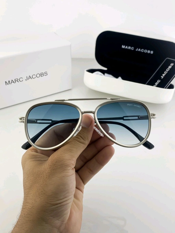 MARC JACOBS Sunglasses 