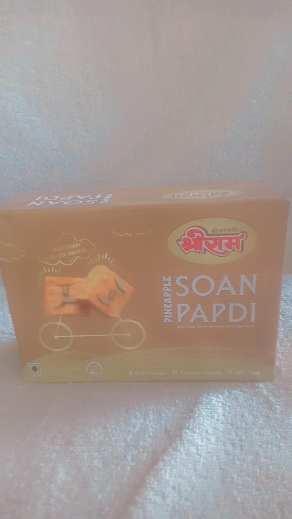 SHREE RAM SOAN PAPDI PINEAPPLE 200GM