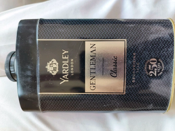 YARDLEY GENTLEMEN CLASSIC DEODORIZING TALC 250 g