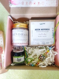 Rakshabandhan Gift Hamper - For Sister, Medium