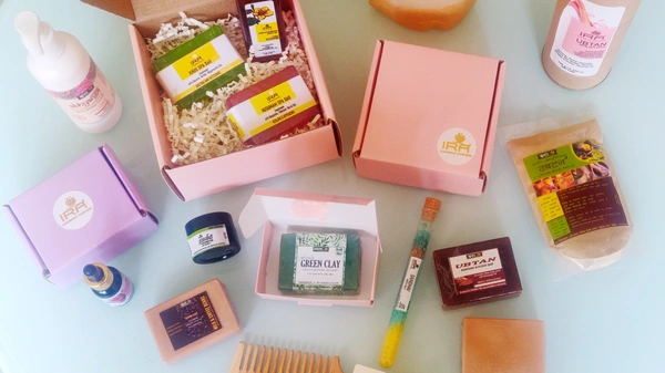 Rakshabandhan Gift Hamper - For Sister, Medium