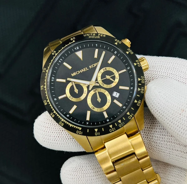 Michael Kors Gold 