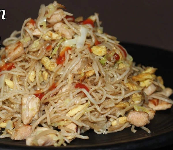 Egg Chiken Chowmien