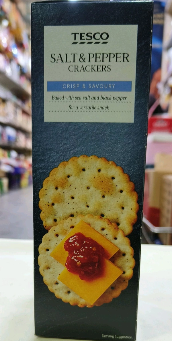 TESCO SALT & PEPPER CRACKER  - 185ge