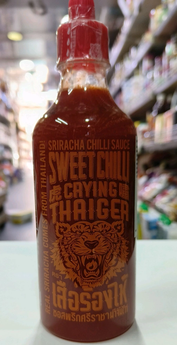 CRYING THAIGER SRIRACHA CHILLI SAUCE  - 535g