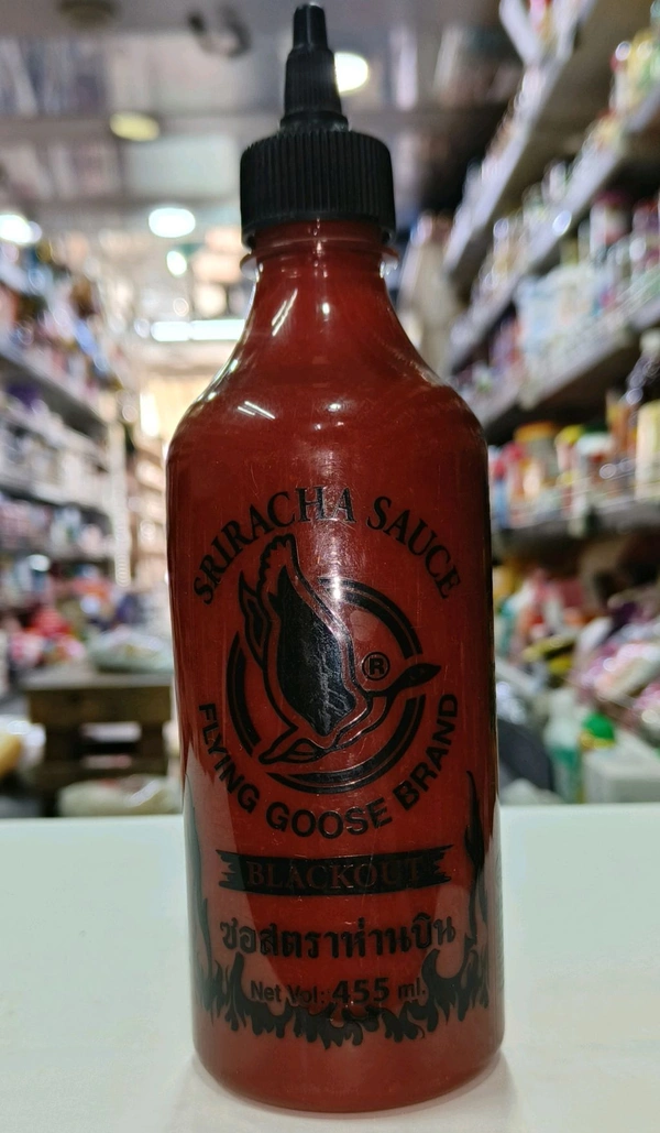 FLYING GOOSE SRIRACHA SAUCE BLACKOUT  - 455ml