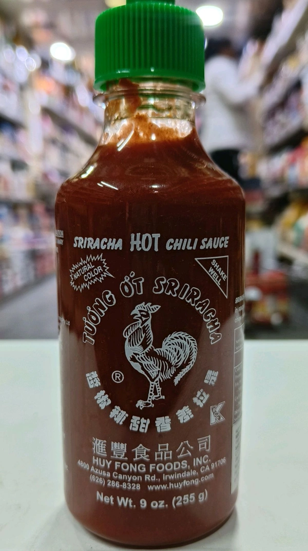 TUONG OT SRIRACHA  SRIRACHA HOT CHILLI SAUCE  - 255g