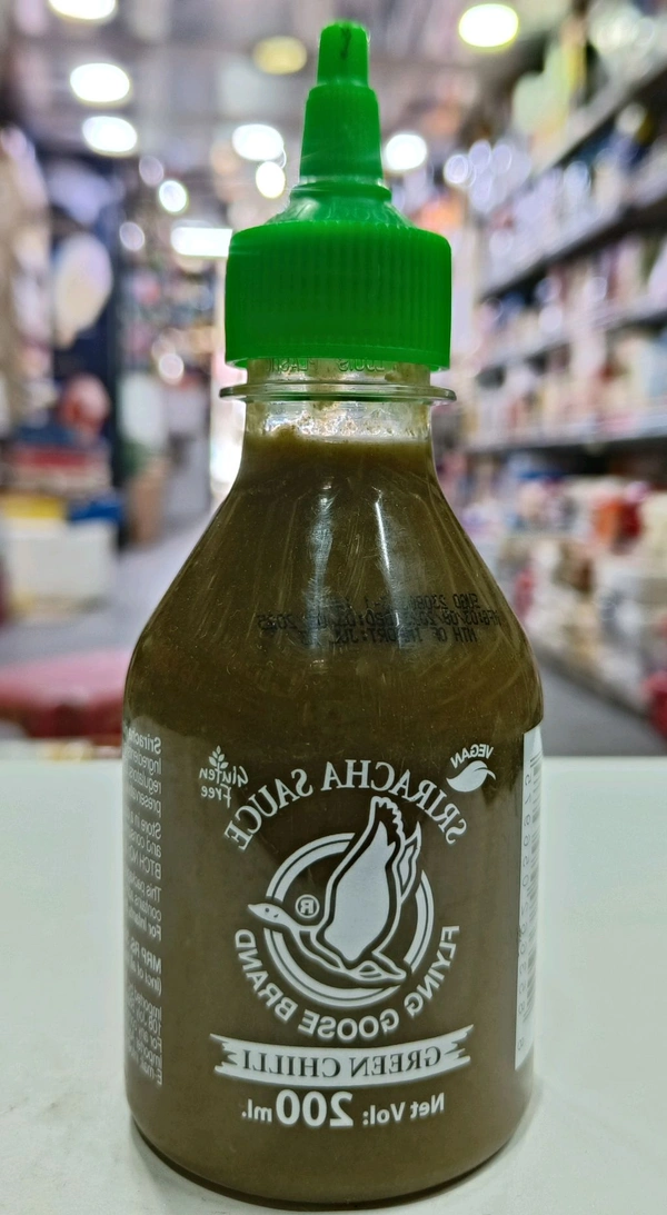 FLYING GOOSE SRIRACHA SAUCE GREEN CHILLI  - 200ml