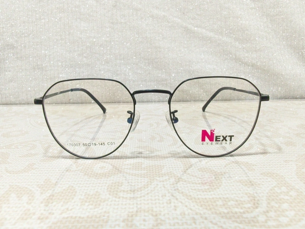Next 170307 - Black, 50