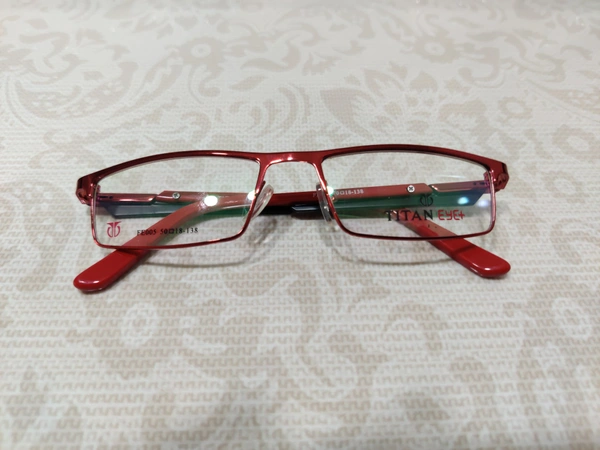 Titan Eye Fe005 - Maroon, 50
