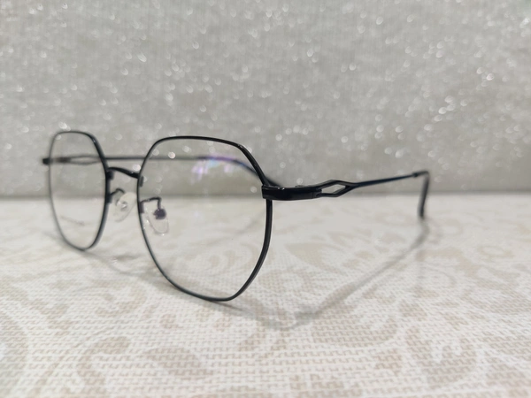 Hexagon 8854 - Black, 51
