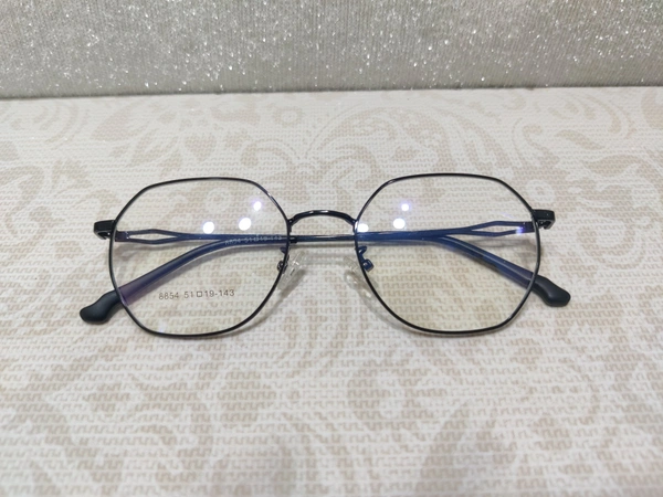 Hexagon 8854 - Black, 51