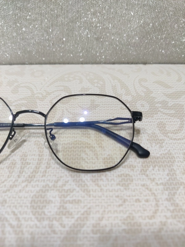 Hexagon 8854 - Black, 51