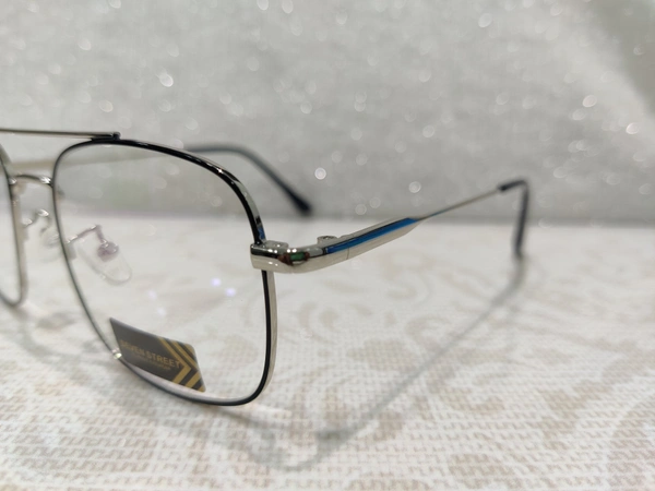 Seven Street 35020 - Black, 51