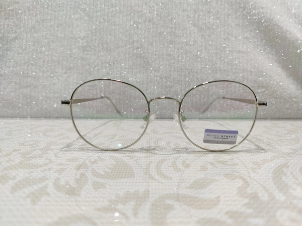 Seven Street 3174 - Silver, 50