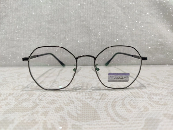 Seven Street 35041 - Gray, 48
