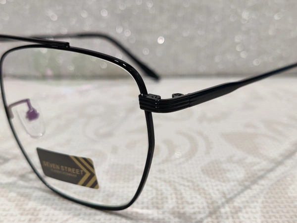 Seven Street 35022 - Black, 54