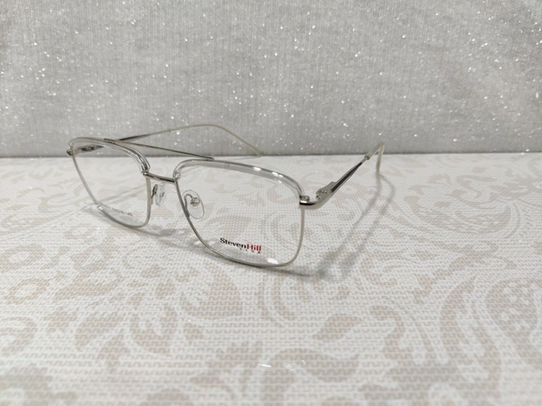 Steven Hill 88617 - White, 52
