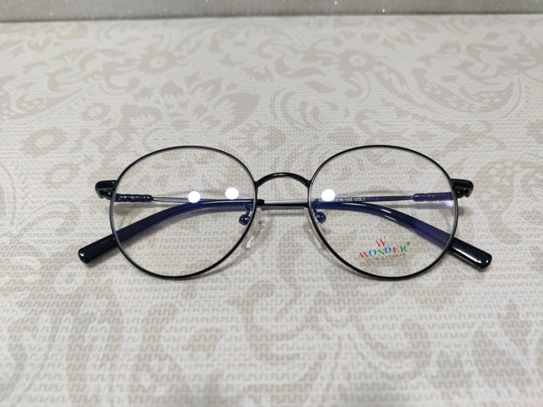 Wonder 3167 - Black, 49