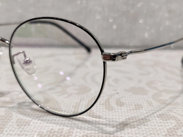 Metal 8016 - Black, 48