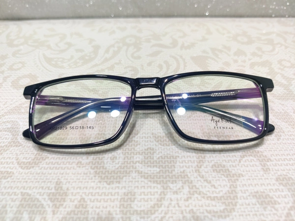 Aye Roof 21029 - Black, 56