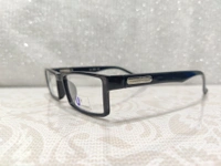 U 824 - Black, 49