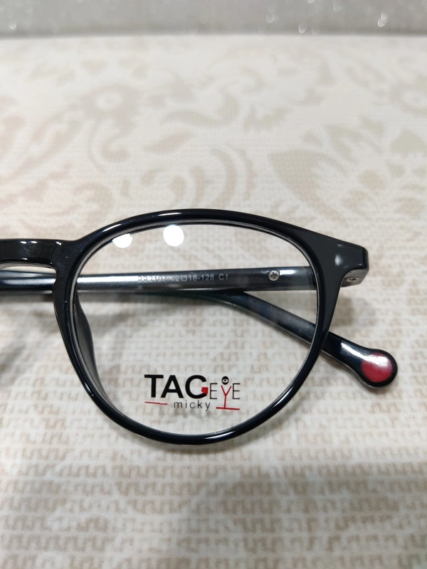 Tag Eye 2107 - Black, 42