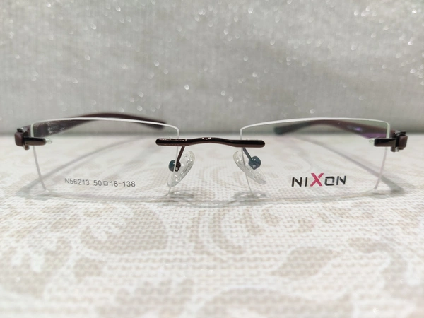 Nixon 56213 - Brown, 50