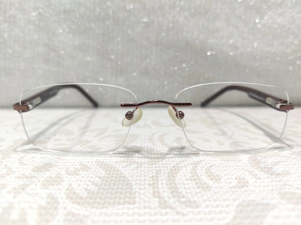 Titan Eye Fe002 - Brown, 47