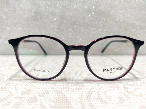 Parties 1107 - Black, 48