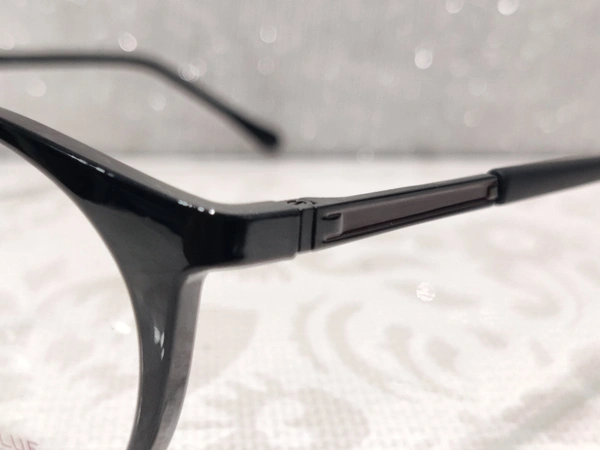 Tom Blue 5333 - Black, 52