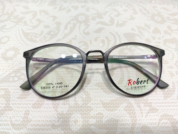 Robert 838309 - Gray, 49