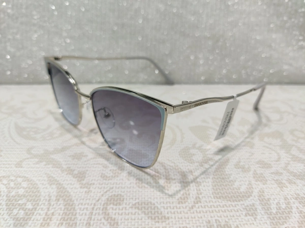 Swarovski 694 - Half Baked, 50