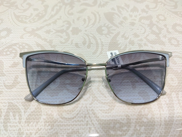 Swarovski 694 - Half Baked, 50