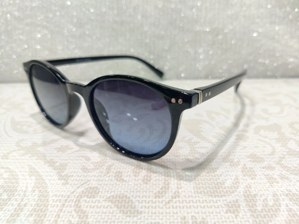 Spark Polarized 103 - Black