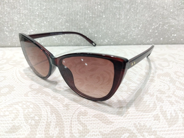 Airia 109 - Brown
