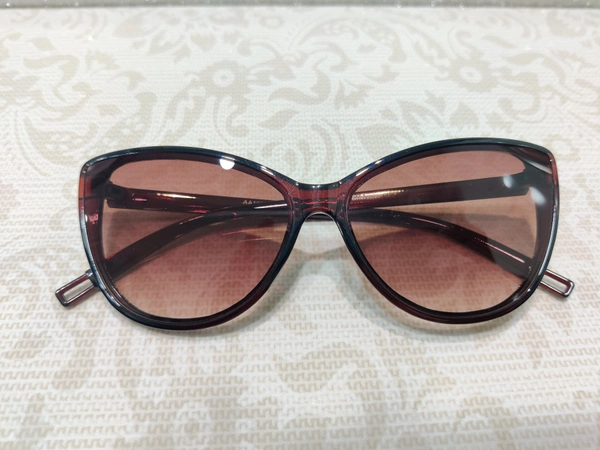 Airia 109 - Brown