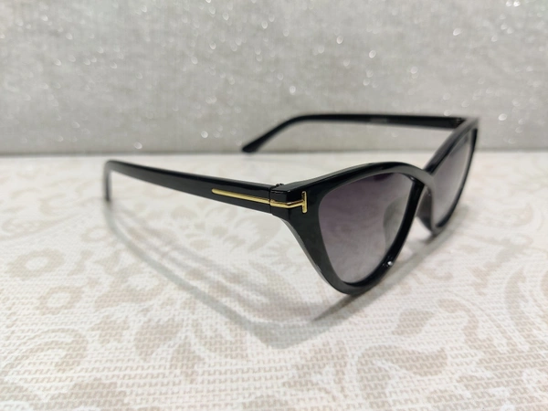 Rx 22015 - Black
