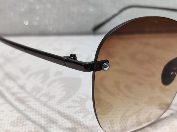 Dbg 1008 - Brown