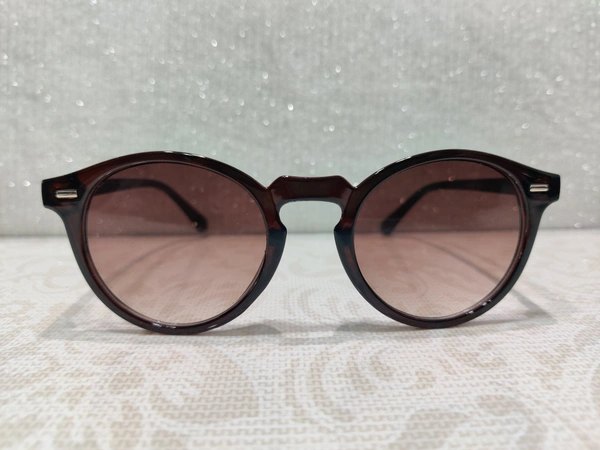 Click 101 - Brown