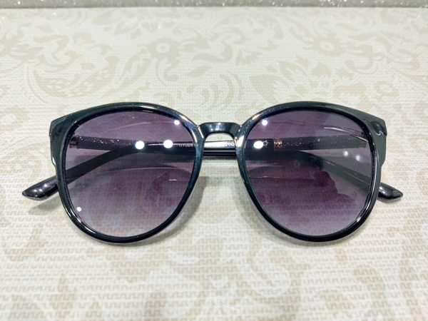 Gipsy 004 - Black